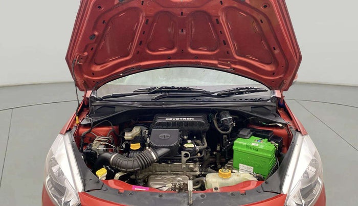 2017 Tata Tiago XZ PETROL, Petrol, Manual, 12,469 km, Open Bonet