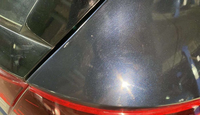 2020 Hyundai NEW I20 Asta 1.0 GDI Turbo IMT, Petrol, Manual, 42,139 km, Right quarter panel - Paint has minor damage