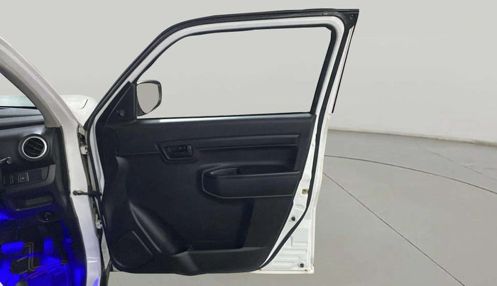2020 Maruti S PRESSO VXI PLUS AMT, Petrol, Automatic, 29,416 km, RHS Front Door