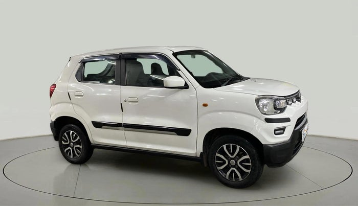 2020 Maruti S PRESSO VXI PLUS AMT, Petrol, Automatic, 29,416 km, Right Front Diagonal
