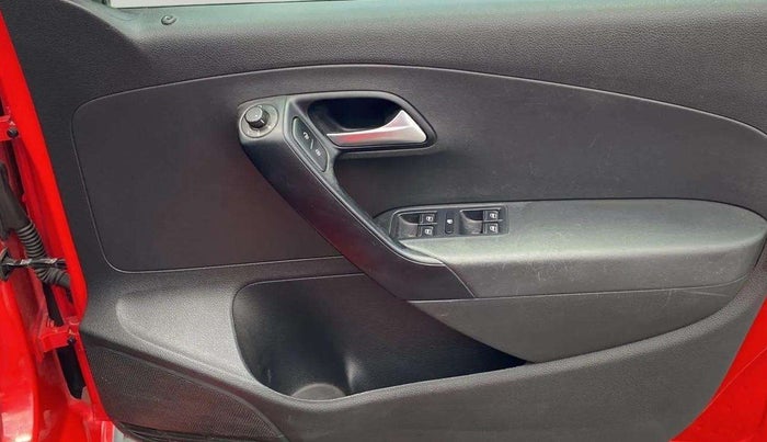 2021 Volkswagen Polo HIGHLINE PLUS 1.0, Petrol, Manual, 26,432 km, Driver Side Door Panels Control