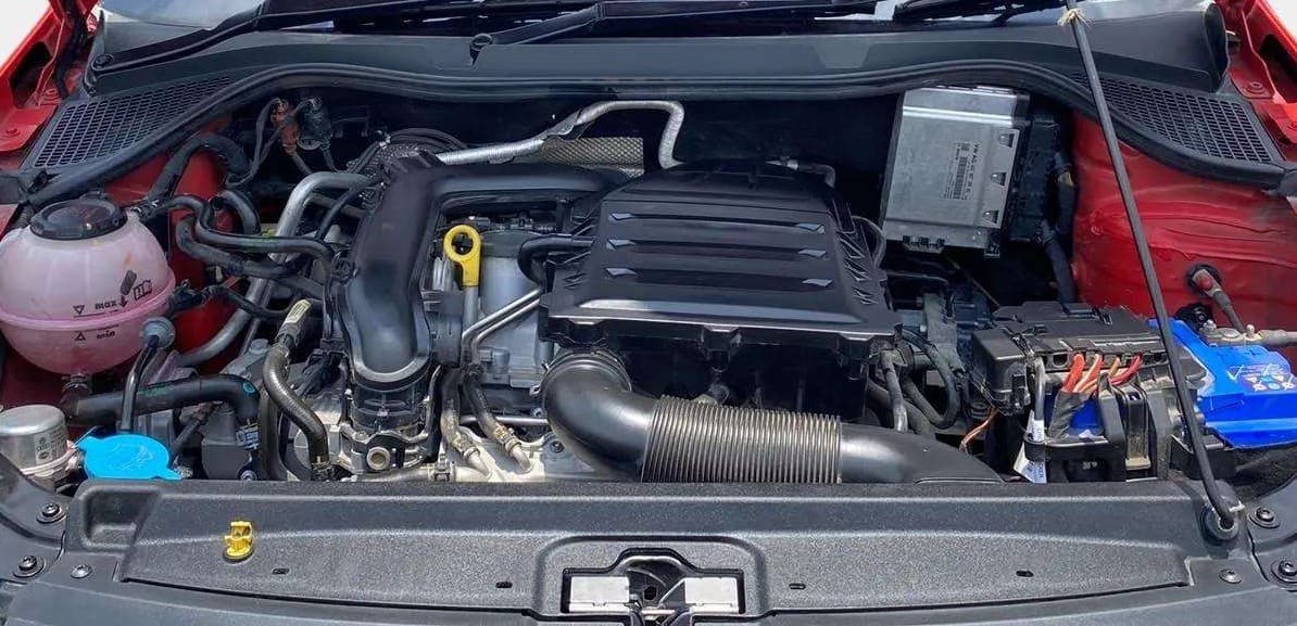 2021 Volkswagen Polo HIGHLINE PLUS 1.0, Petrol, Manual, 26,537 km, Open Bonet