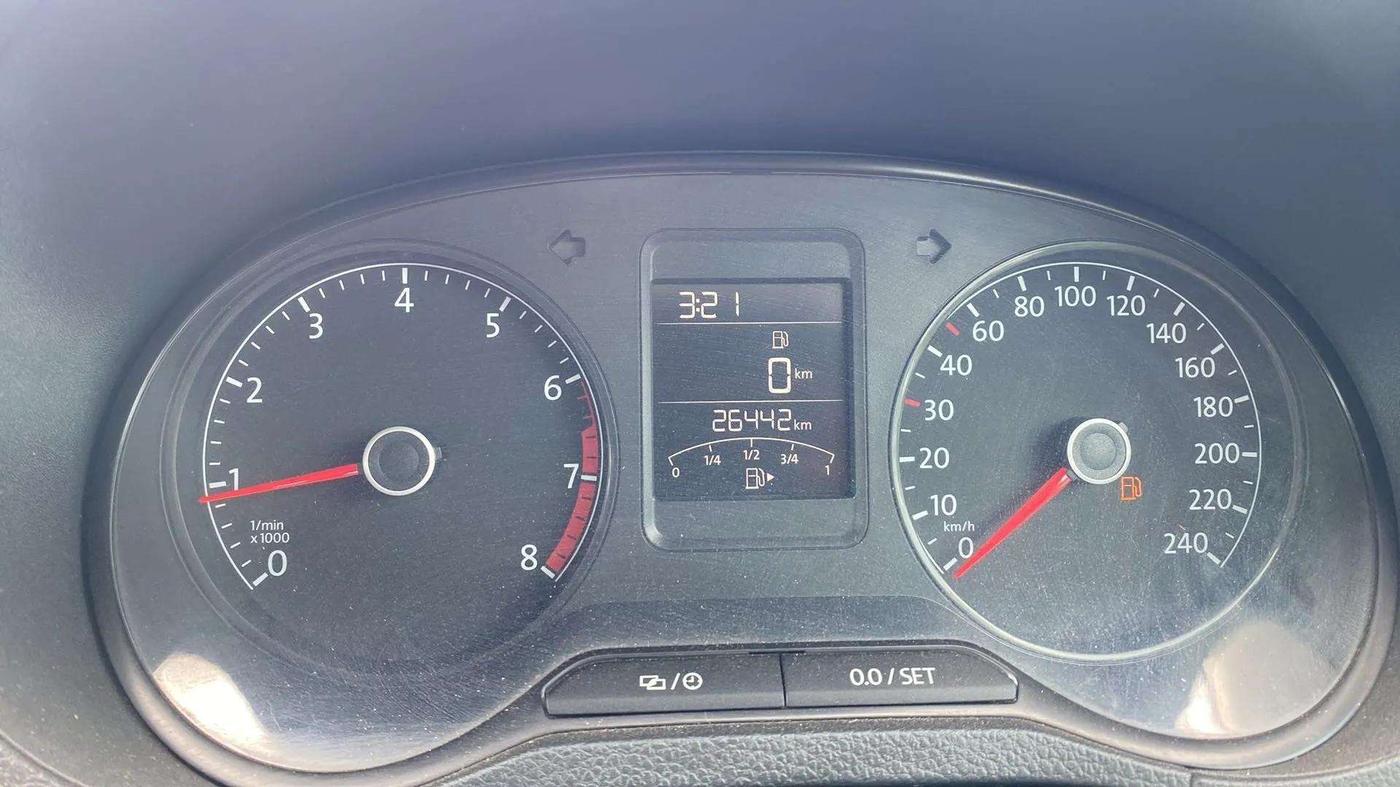 2021 Volkswagen Polo HIGHLINE PLUS 1.0, Petrol, Manual, 26,537 km, Odometer Image