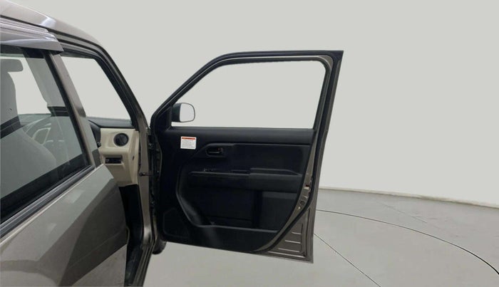 2021 Maruti New Wagon-R LXI CNG (O) 1.0, CNG, Manual, 50,360 km, RHS Front Door