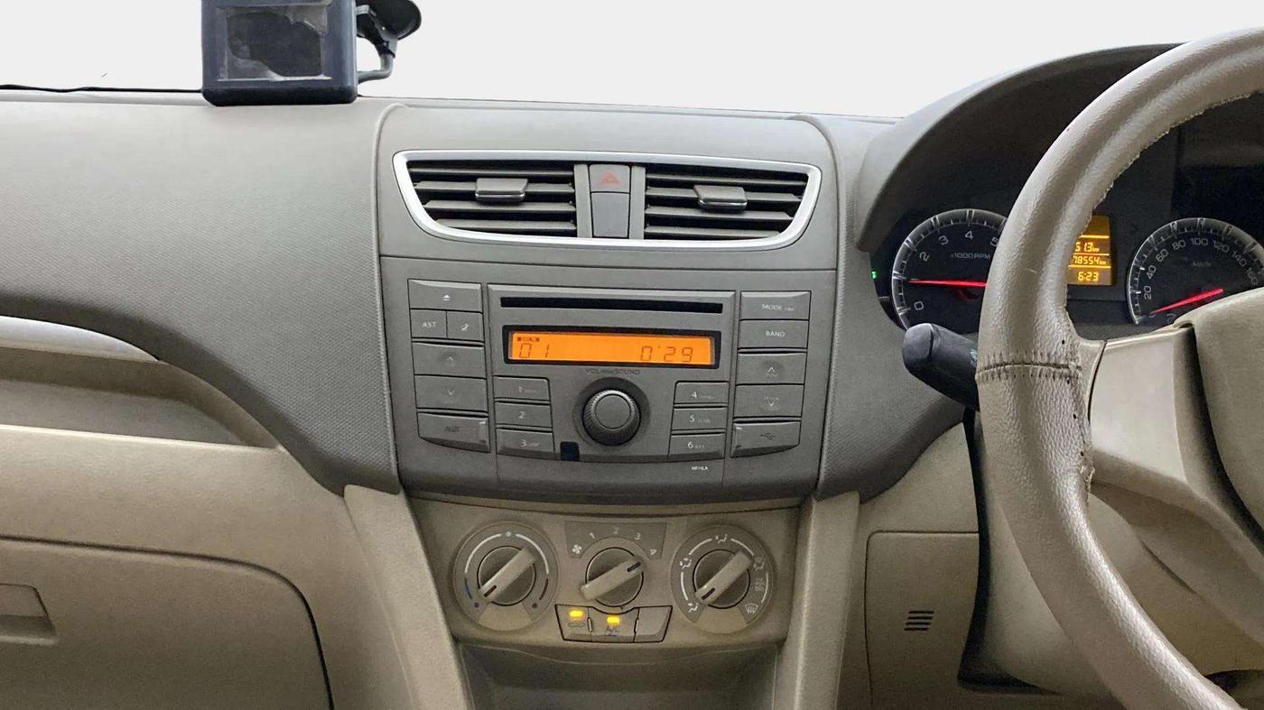 2013 Maruti Ertiga VXI CNG, CNG, Manual, 78,699 km, Air Conditioner