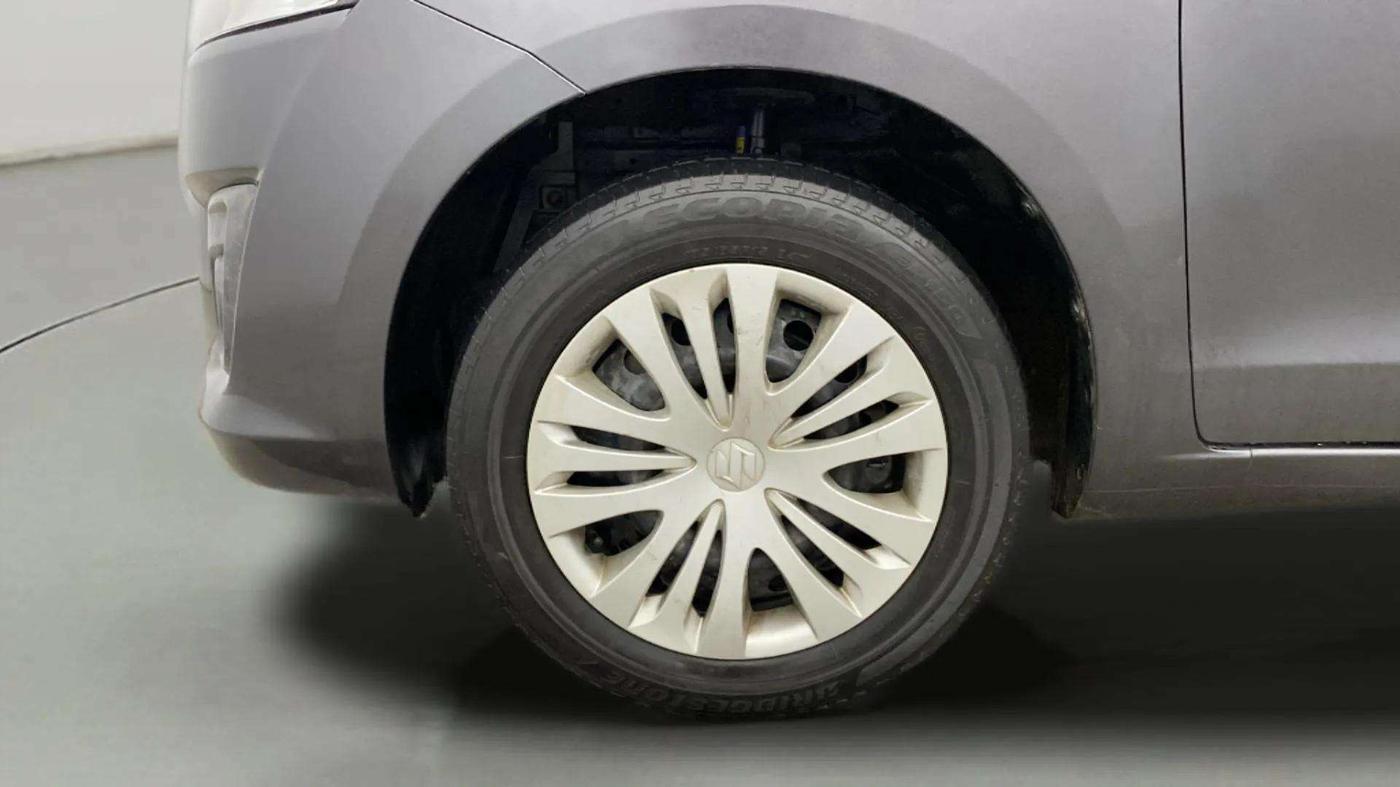 2013 Maruti Ertiga VXI CNG, CNG, Manual, 78,699 km, Left Front Wheel