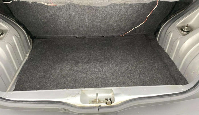2018 Renault Kwid RXL, Petrol, Manual, 67,211 km, Boot Inside