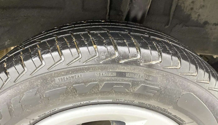 2018 Renault Kwid RXL, Petrol, Manual, 67,211 km, Left Rear Tyre Tread