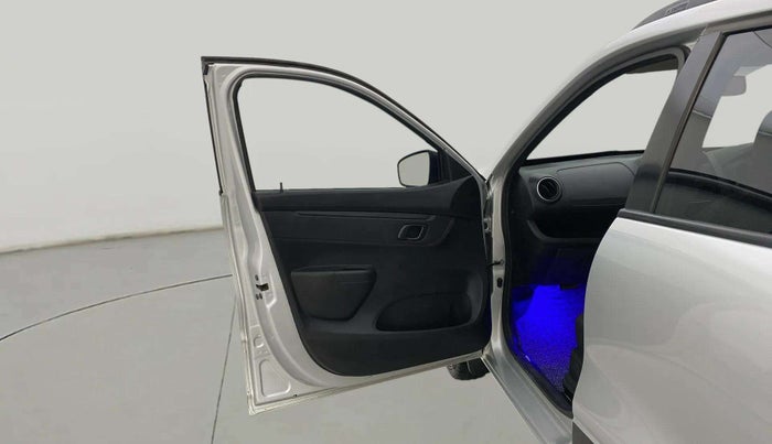 2018 Renault Kwid RXL, Petrol, Manual, 67,211 km, LHS Front Door
