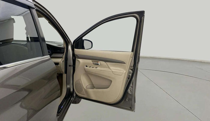 2022 Maruti Ertiga VXI SHVS, Petrol, Manual, 74,371 km, RHS Front Door