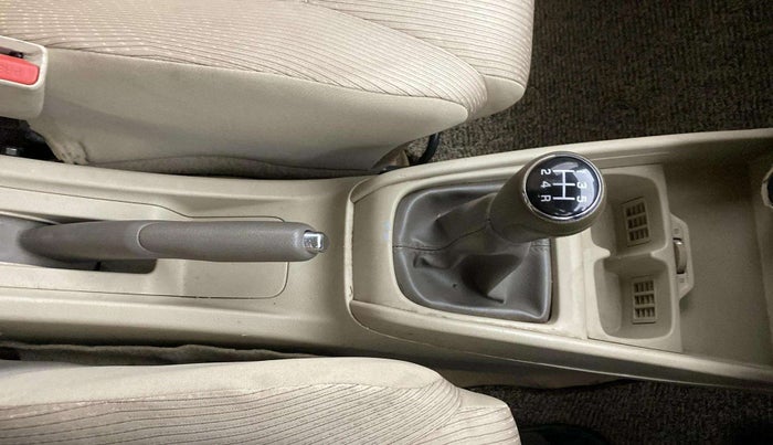 2022 Maruti Ertiga VXI SHVS, Petrol, Manual, 74,371 km, Gear Lever