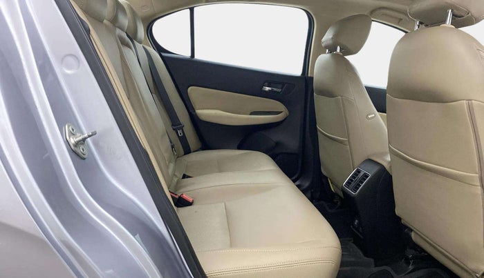 2022 Honda City 1.5L I-VTEC VX, Petrol, Manual, 39,548 km, Right Side Rear Door Cabin