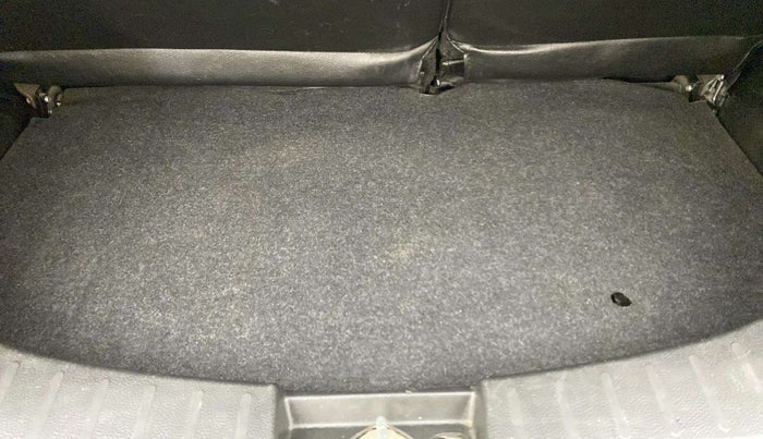 2015 Maruti Wagon R 1.0 VXI, Petrol, Manual, 75,528 km, Boot Inside