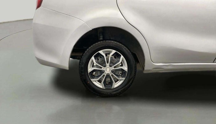 2017 Datsun Go Plus ANNIVERSARY EDITION, Petrol, Manual, 45,394 km, Right Rear Wheel