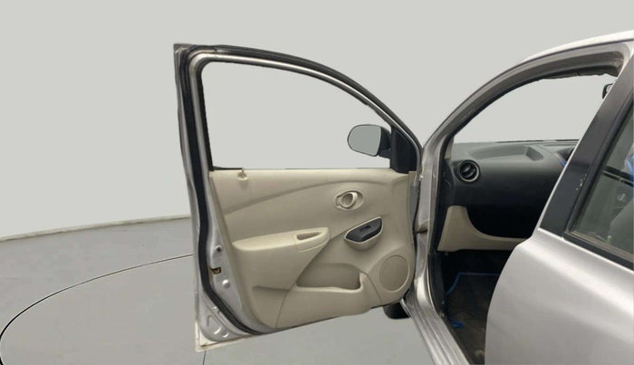 2017 Datsun Go Plus ANNIVERSARY EDITION, Petrol, Manual, 45,394 km, LHS Front Door