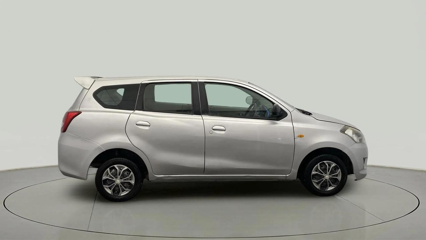 2017 Datsun Go Plus ANNIVERSARY EDITION, Petrol, Manual, 44,350 km, Right Side View