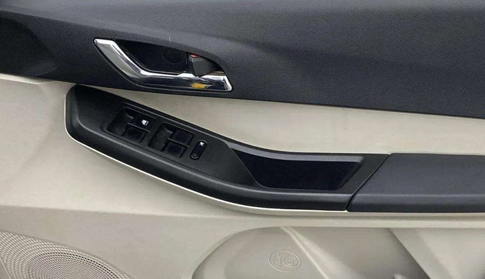 2023 Tata Tiago XZ PLUS CNG, CNG, Manual, 35,685 km, Driver Side Door Panels Control