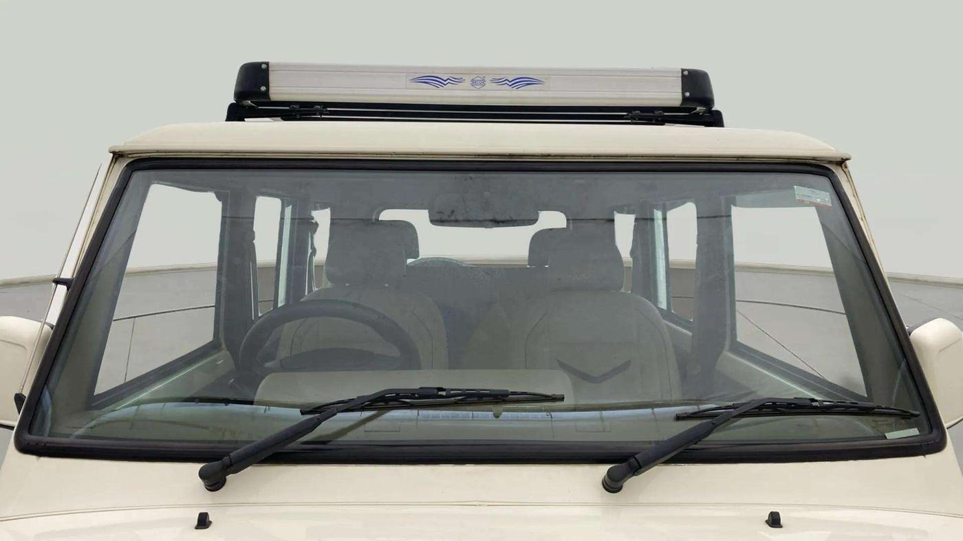 2024 Mahindra Bolero B6 (O), Diesel, Manual, 19,385 km, Front Windshield