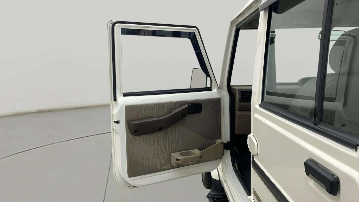 2024 Mahindra Bolero B6 (O), Diesel, Manual, 19,385 km, LHS Front Door