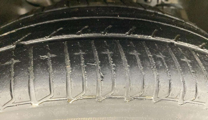2017 Tata TIGOR XZ (O) PETROL, Petrol, Manual, 26,193 km, Right Front Tyre Tread