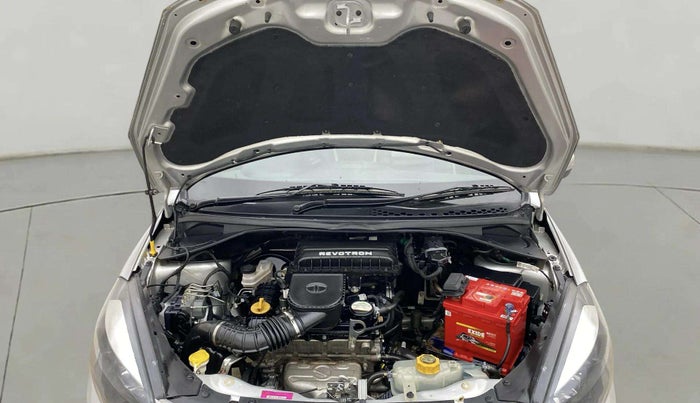 2017 Tata TIGOR XZ (O) PETROL, Petrol, Manual, 26,193 km, Open Bonet