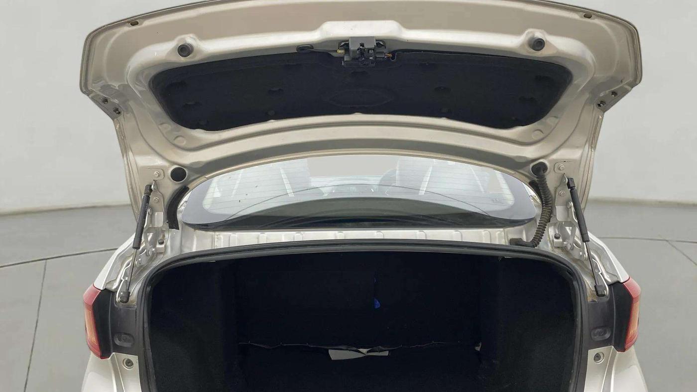 2017 Tata TIGOR XZ (O) PETROL, Petrol, Manual, 26,193 km, Boot Inside