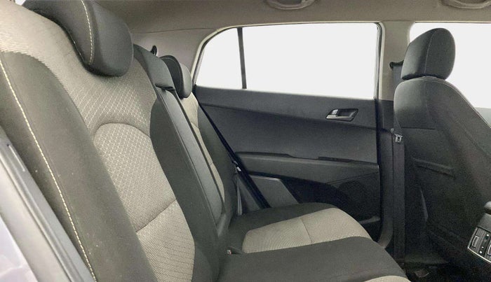 2016 Hyundai Creta SX PLUS 1.6 PETROL, Petrol, Manual, 41,636 km, Right Side Rear Door Cabin