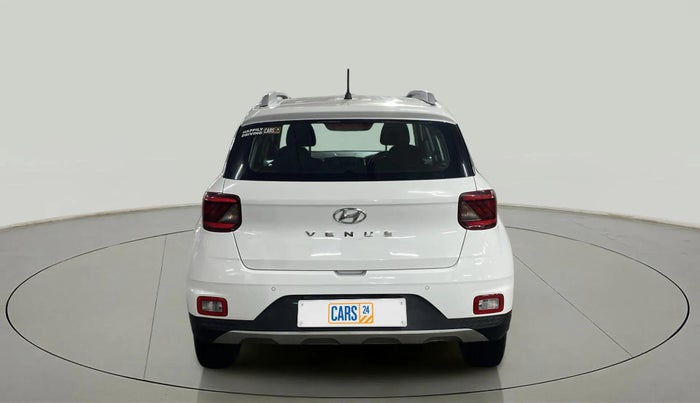 2020 Hyundai VENUE S 1.2, Petrol, Manual, 48,005 km, Back/Rear