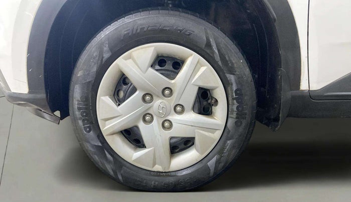 2020 Hyundai VENUE S 1.2, Petrol, Manual, 48,005 km, Left Front Wheel
