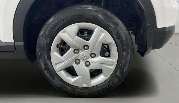 2020 Hyundai VENUE S 1.2, Petrol, Manual, 48,005 km, Left Rear Wheel