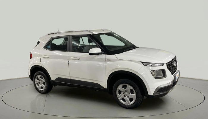 2020 Hyundai VENUE S 1.2, Petrol, Manual, 48,005 km, Right Front Diagonal