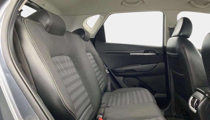 2022 KIA SONET HTK PLUS 1.2, Petrol, Manual, 46,180 km, Right Side Rear Door Cabin