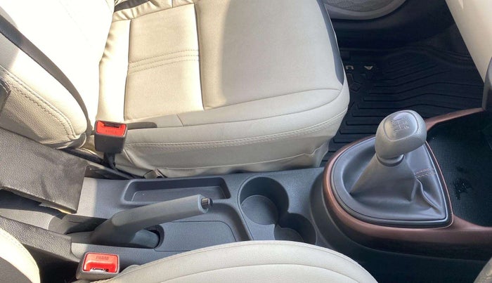 2023 Hyundai AURA S 1.2, Petrol, Manual, 9,412 km, Gear Lever