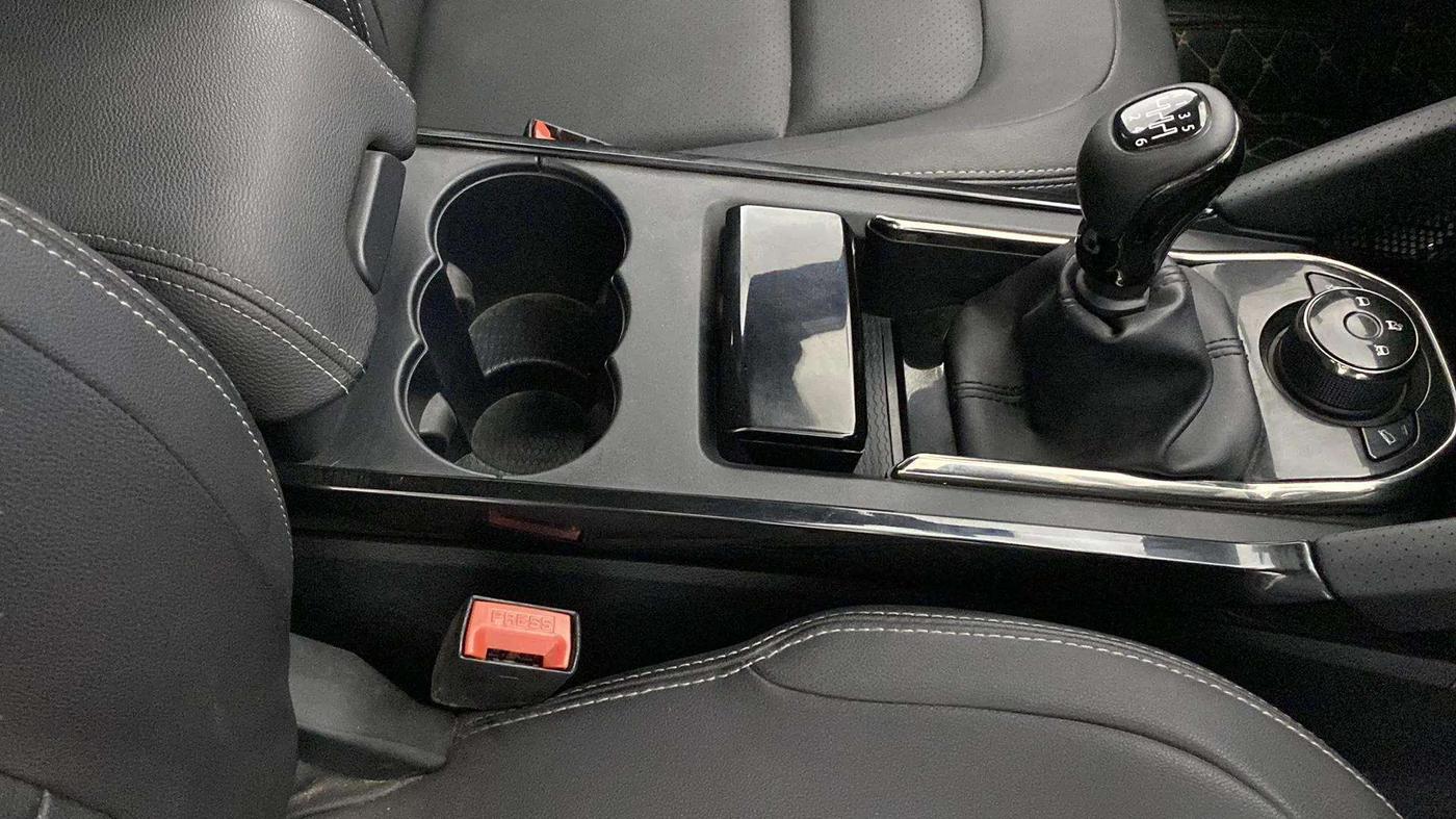 2021 Tata Harrier XZ PLUS 2.0L DARK EDITION, Diesel, Manual, 49,195 km, Gear Lever