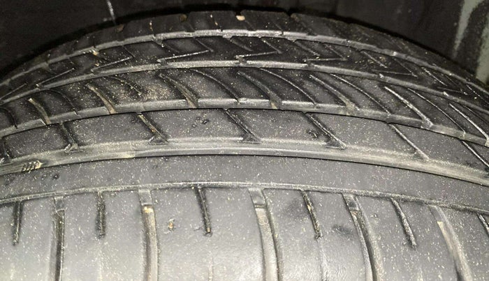 2022 Tata ALTROZ XM PLUS DIESEL, Diesel, Manual, 48,656 km, Left Rear Tyre Tread