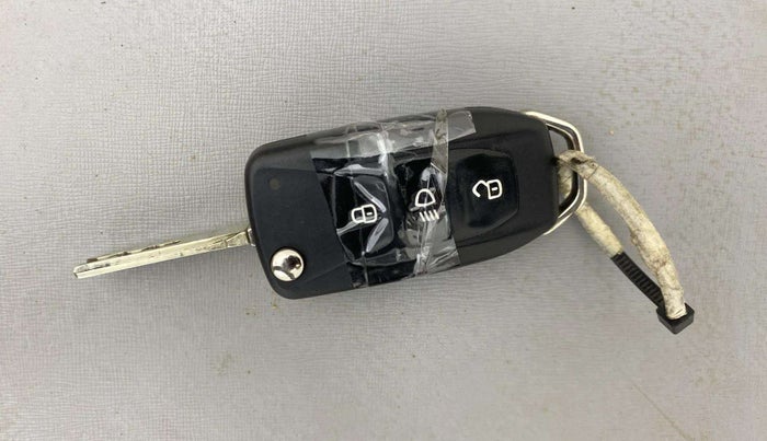 2022 Tata ALTROZ XM PLUS DIESEL, Diesel, Manual, 48,656 km, Key Close Up