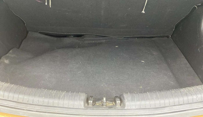 2013 Hyundai Grand i10 ASTA AT 1.2 KAPPA VTVT, Petrol, Automatic, 94,859 km, Boot Inside