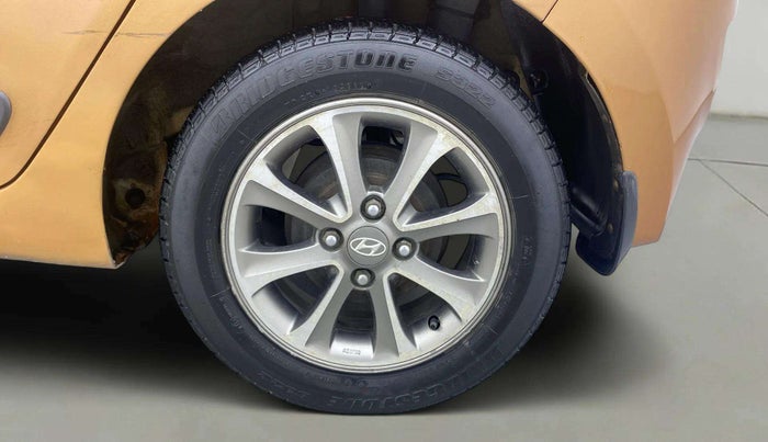 2013 Hyundai Grand i10 ASTA AT 1.2 KAPPA VTVT, Petrol, Automatic, 94,859 km, Left Rear Wheel