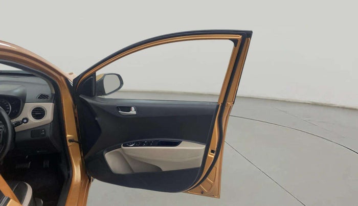 2013 Hyundai Grand i10 ASTA AT 1.2 KAPPA VTVT, Petrol, Automatic, 94,859 km, RHS Front Door