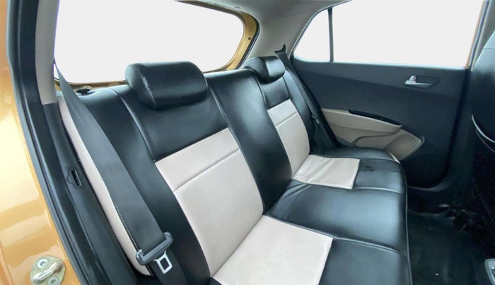 2013 Hyundai Grand i10 ASTA AT 1.2 KAPPA VTVT, Petrol, Automatic, 94,859 km, Right Side Rear Door Cabin