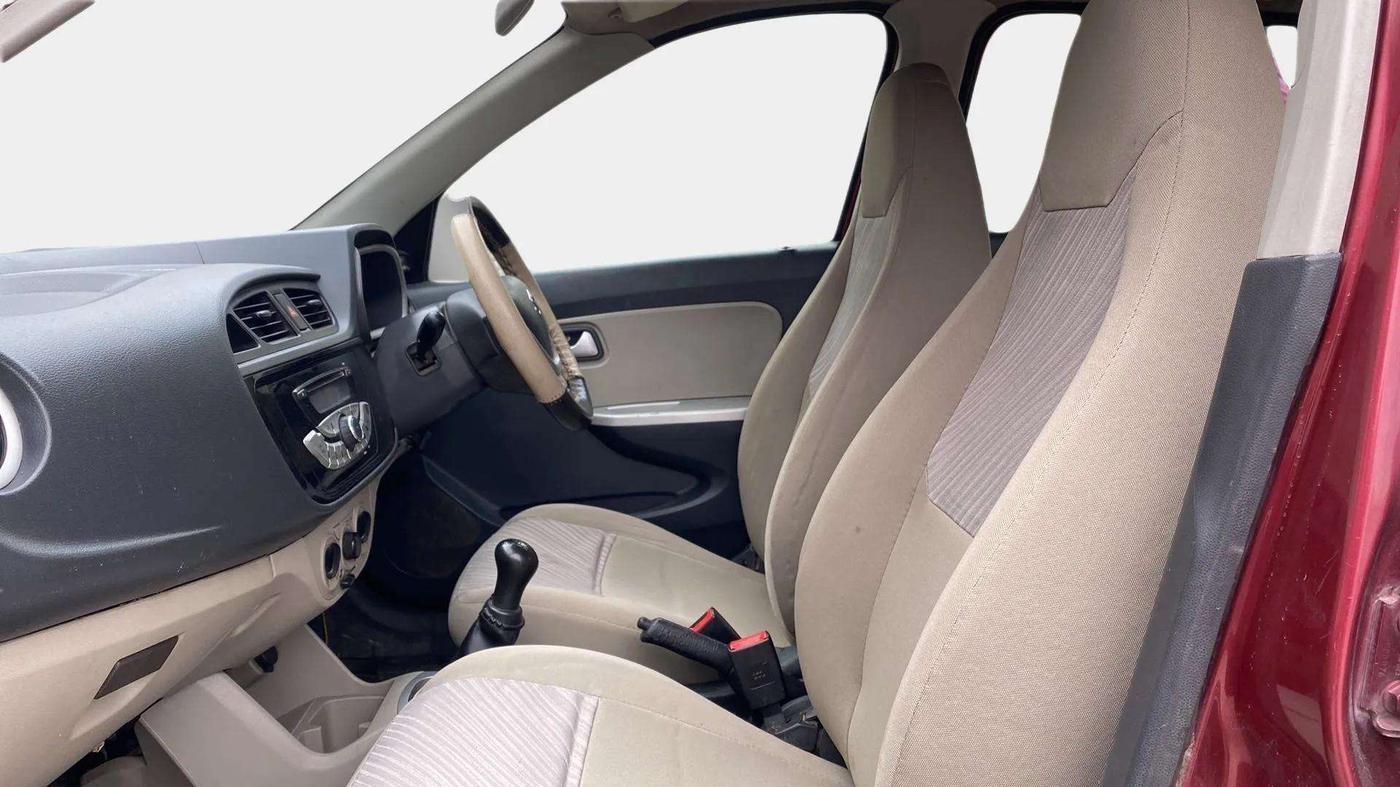 2015 Maruti Alto K10 VXI, CNG, Manual, 87,895 km, Right Side Front Door Cabin
