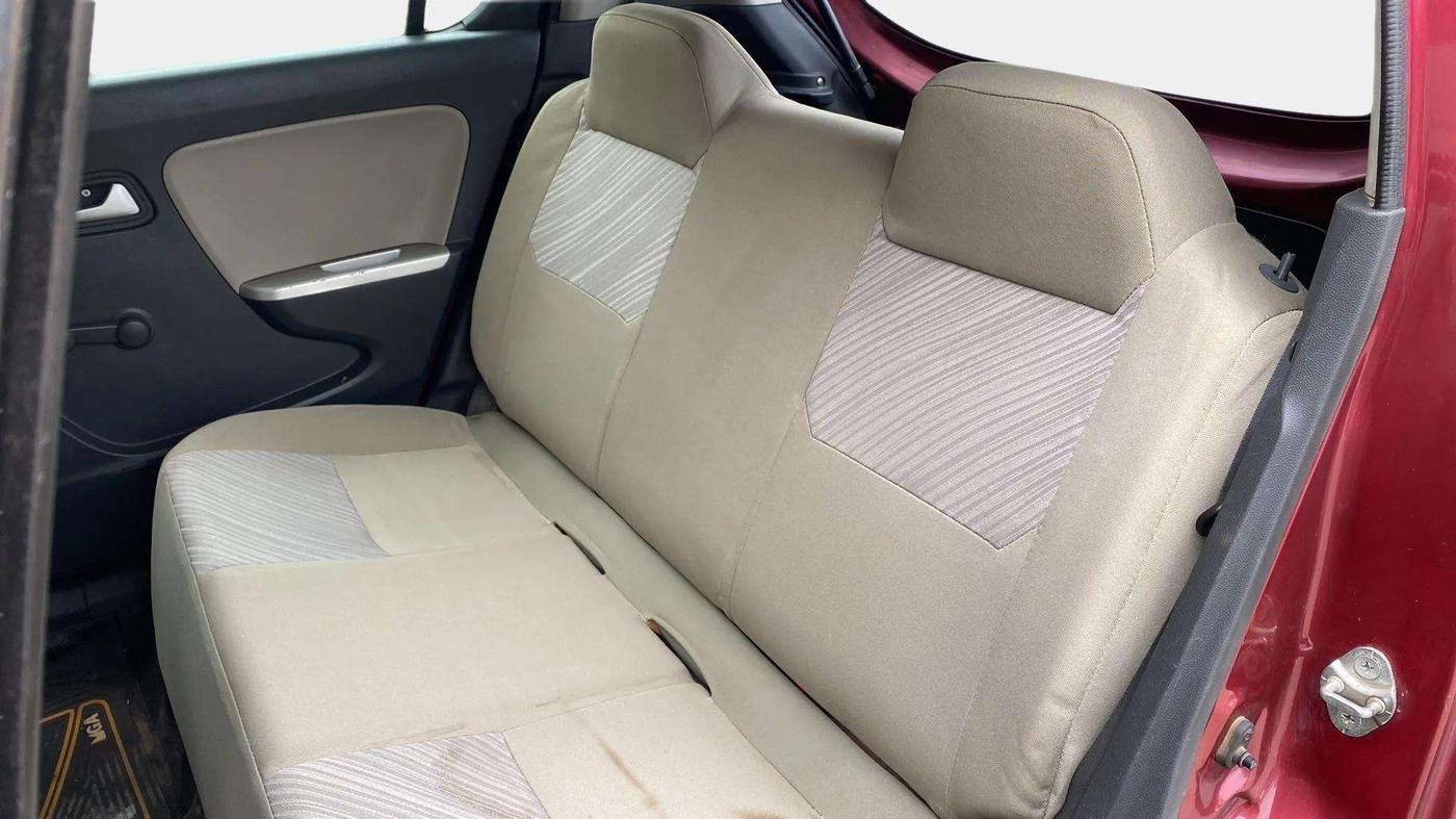 2015 Maruti Alto K10 VXI, CNG, Manual, 87,895 km, Right Side Rear Door Cabin