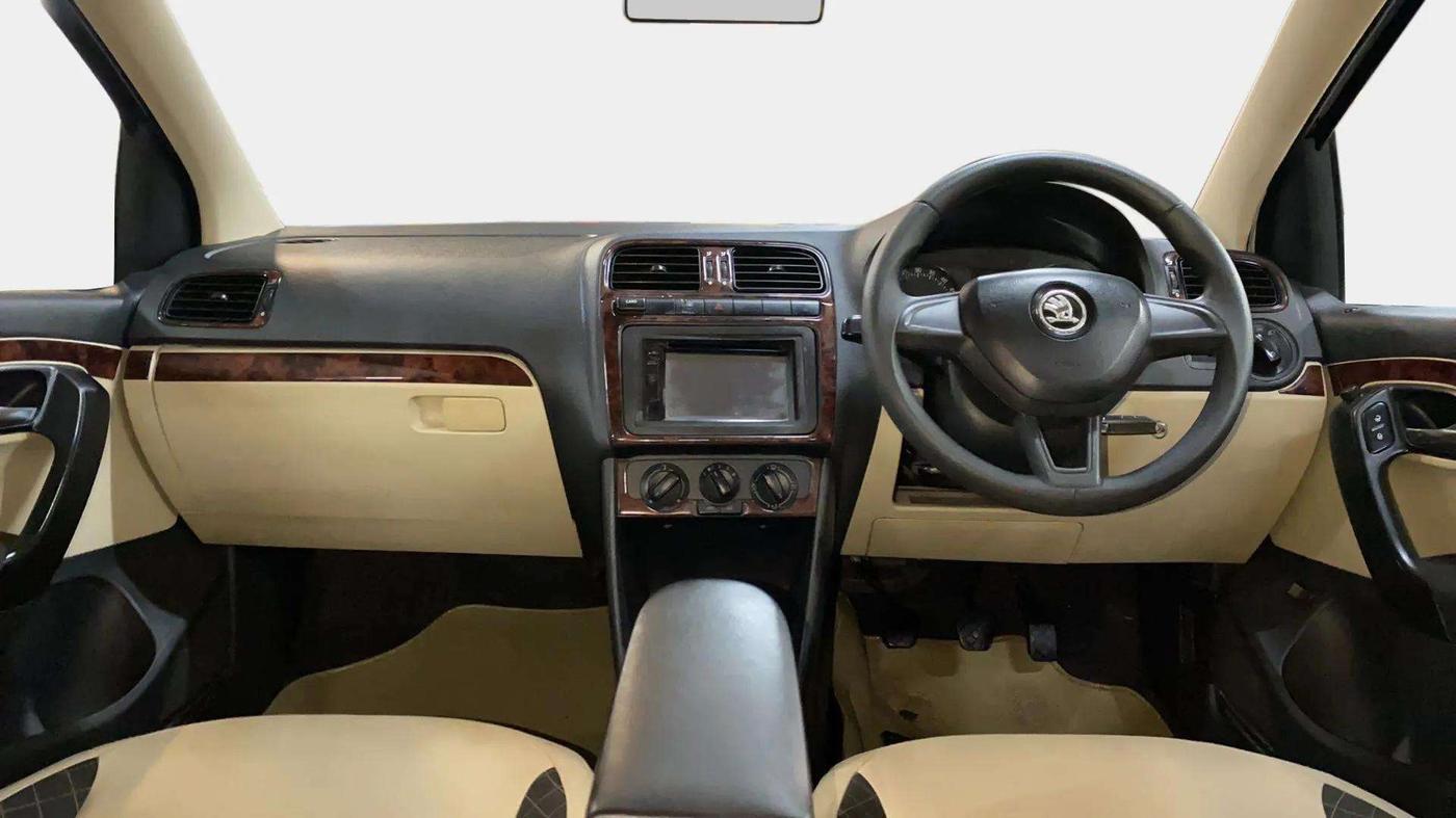 2017 Skoda Rapid AMBITION 1.5 TDI, Diesel, Manual, 71,561 km, Dashboard