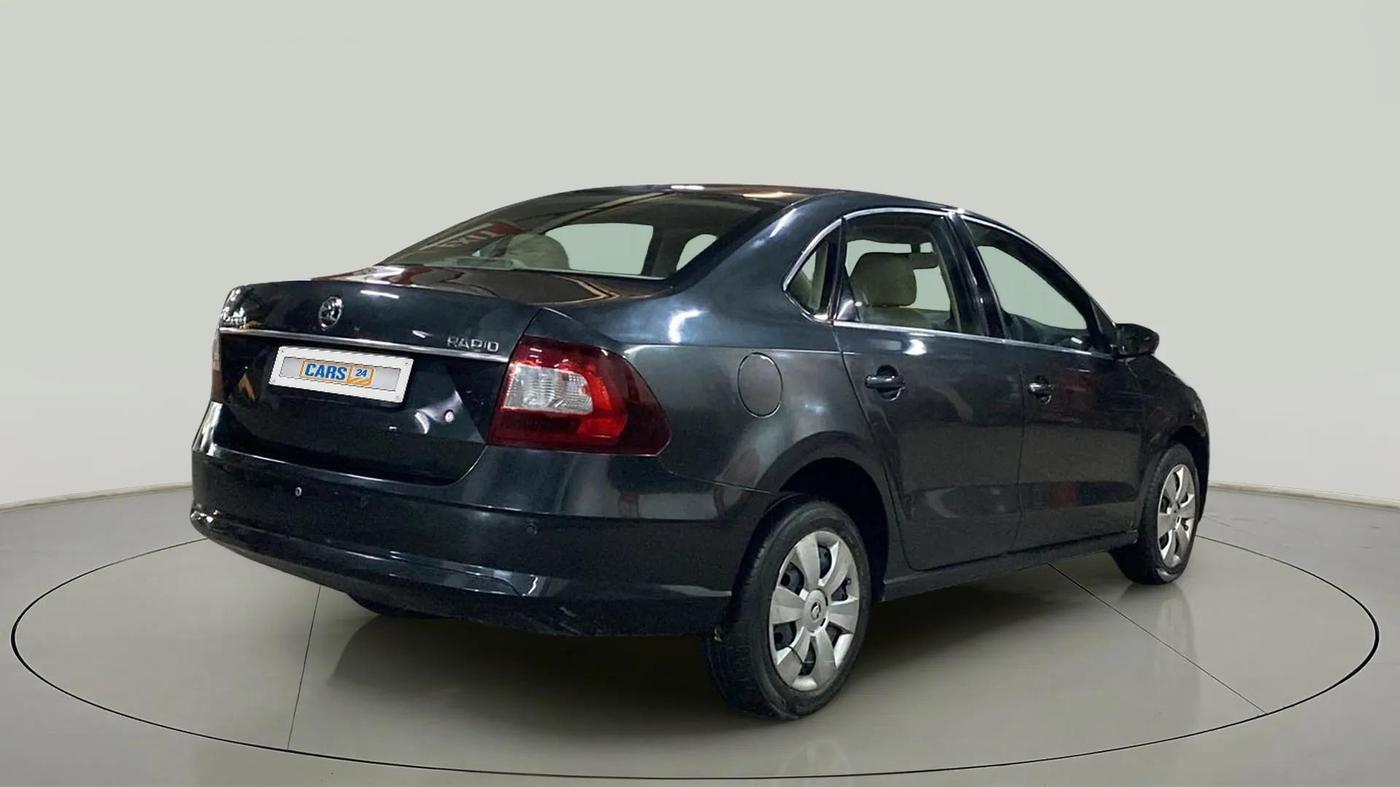 2017 Skoda Rapid AMBITION 1.5 TDI, Diesel, Manual, 71,561 km, Right Back Diagonal