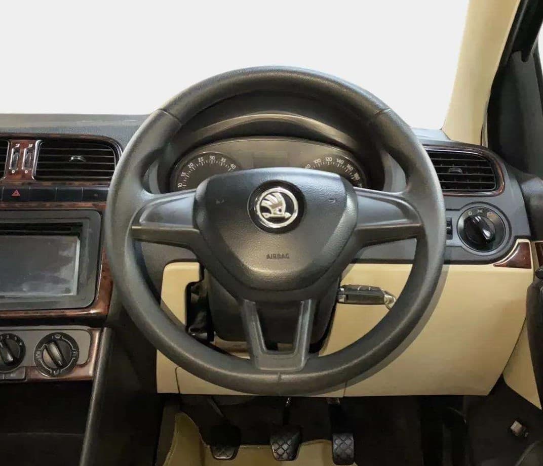 2017 Skoda Rapid AMBITION 1.5 TDI, Diesel, Manual, 71,561 km, Steering Wheel Close Up