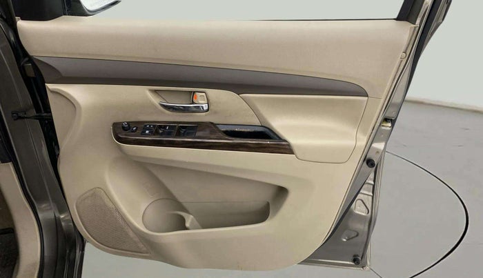 2021 Maruti Ertiga VXI SHVS, Petrol, Manual, 44,985 km, Driver Side Door Panels Control