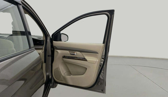 2021 Maruti Ertiga VXI SHVS, Petrol, Manual, 44,985 km, RHS Front Door