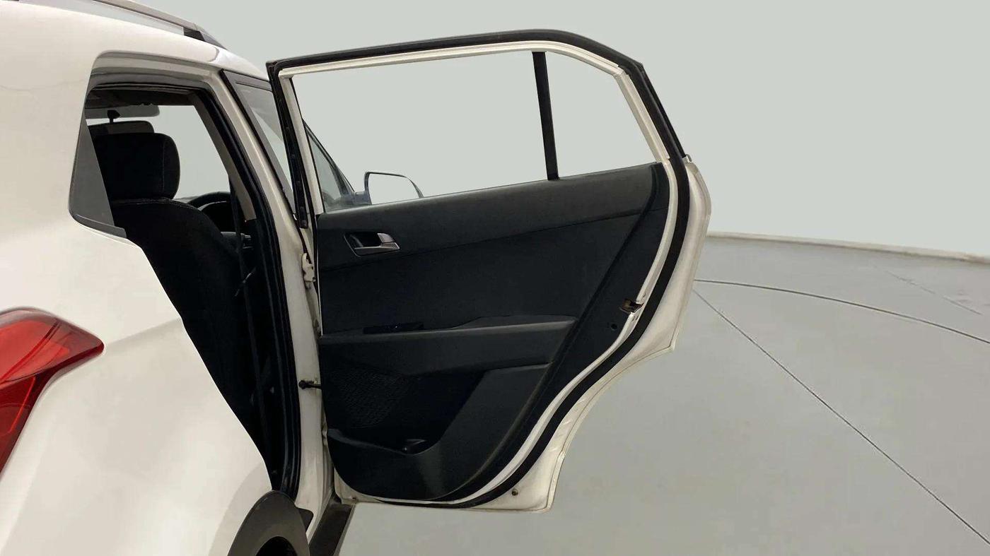 2017 Hyundai Creta SX PLUS AT 1.6 PETROL, Petrol, Automatic, 98,252 km, RHS Rear Door