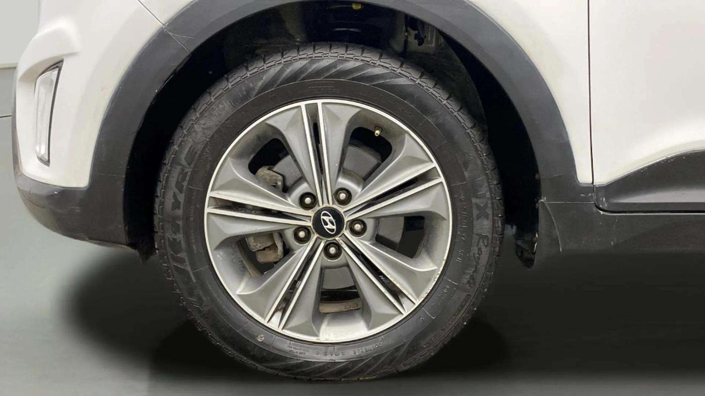 2017 Hyundai Creta SX PLUS AT 1.6 PETROL, Petrol, Automatic, 98,252 km, Left Front Wheel