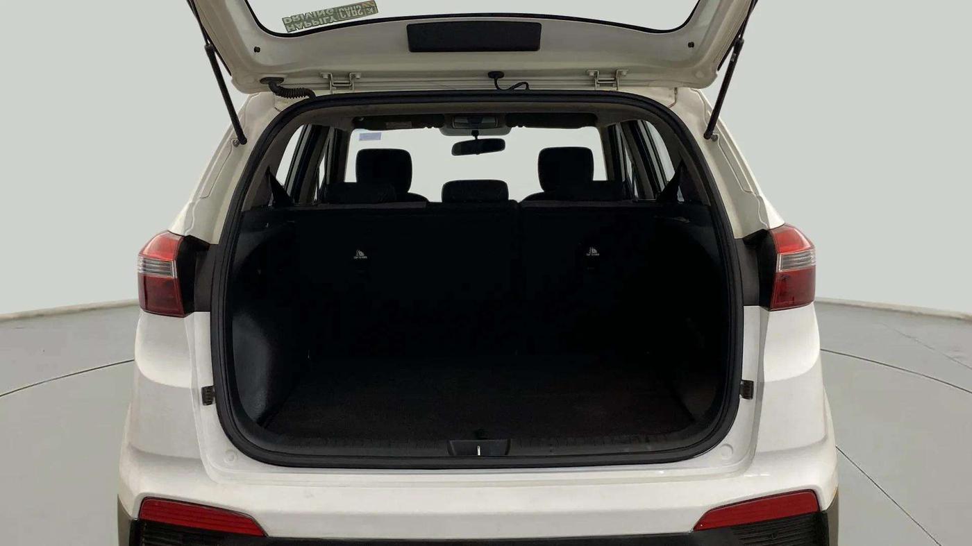 2017 Hyundai Creta SX PLUS AT 1.6 PETROL, Petrol, Automatic, 98,252 km, Boot Inside